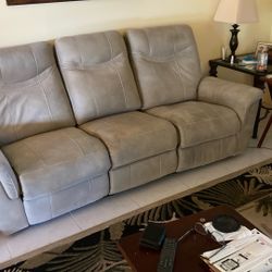 Duel Seat Triple Wide Electric Recliner 