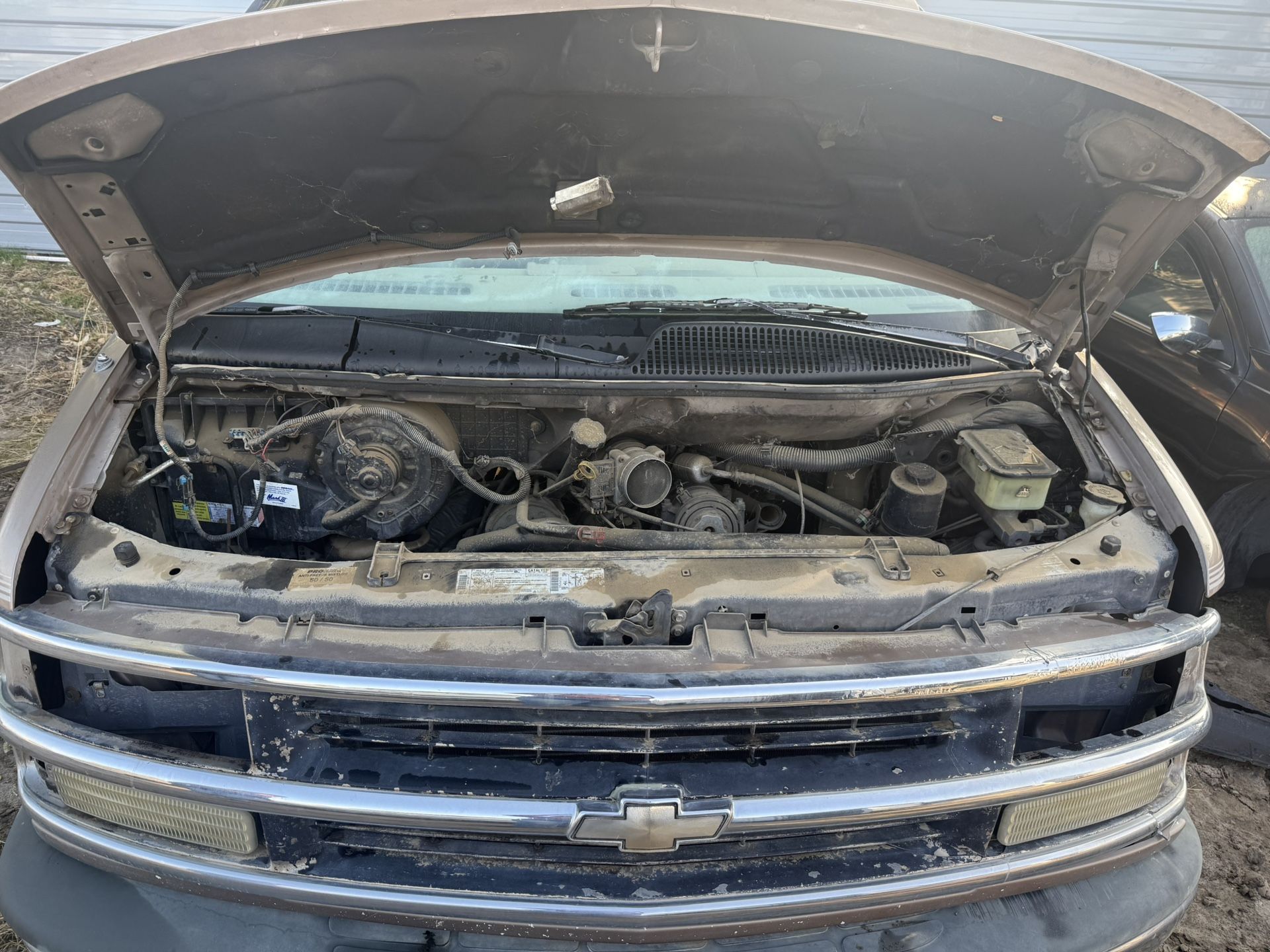 1997 Chevy Express 1500 Van For Parts Only