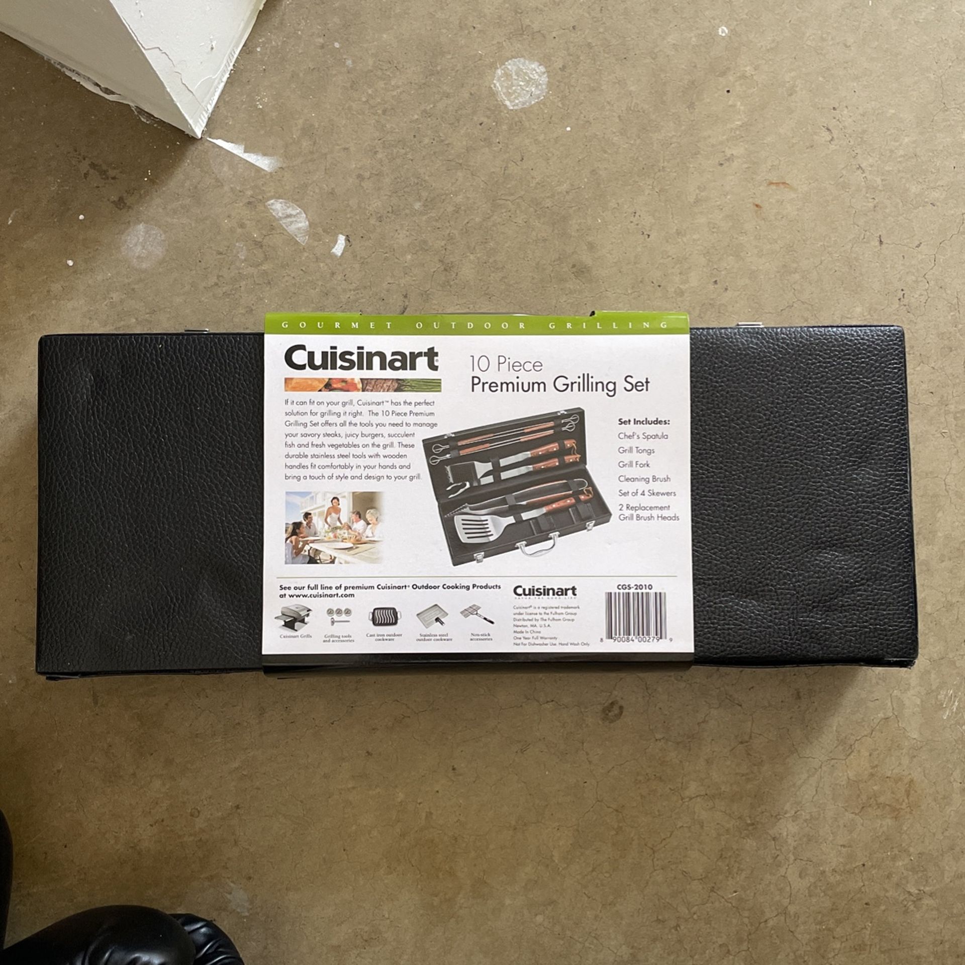 NEW Cuisinart Premium Grilling Set