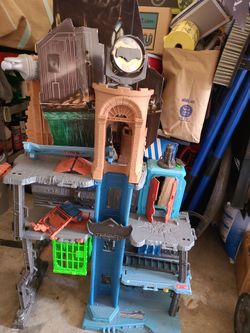 Batman house