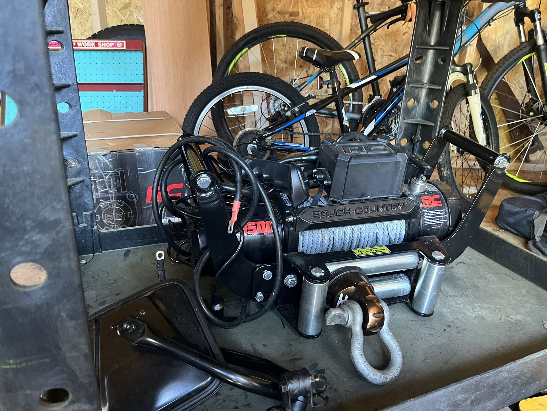 Rough Country 9500 Winch for Sale in Puyallup, WA OfferUp