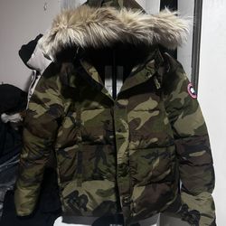 Canada Goose WYNDHAM Parka Camouflage *SIZE XL*