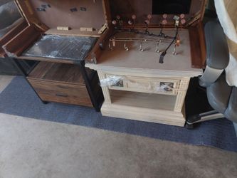 Night stand