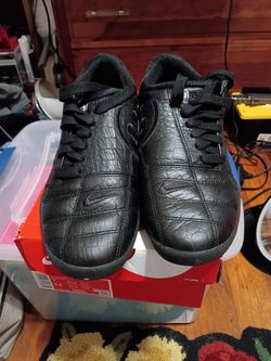 Nike Total 90
