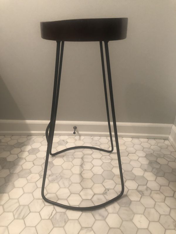 New And Used Bar Stools For In Palatine Il Offerup