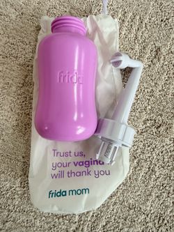 Frida Mom peri bottle