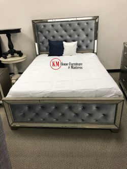 LUXURY QUEEN BED WITH VELVET HEADBOARD GRAY DISTRESSED WOOD AND MIRROR GLAS EDGES