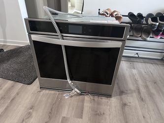 Whirlpool 30” In Wall Electric Oven