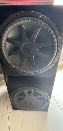 Kicker Compvr cvr series