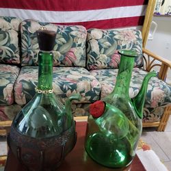 WINE BOTTLES 