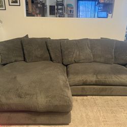 Gray Couch 500$