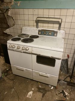 Vintage Kenmore Stove