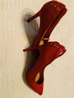 Women’s Anne michelle red high heels
