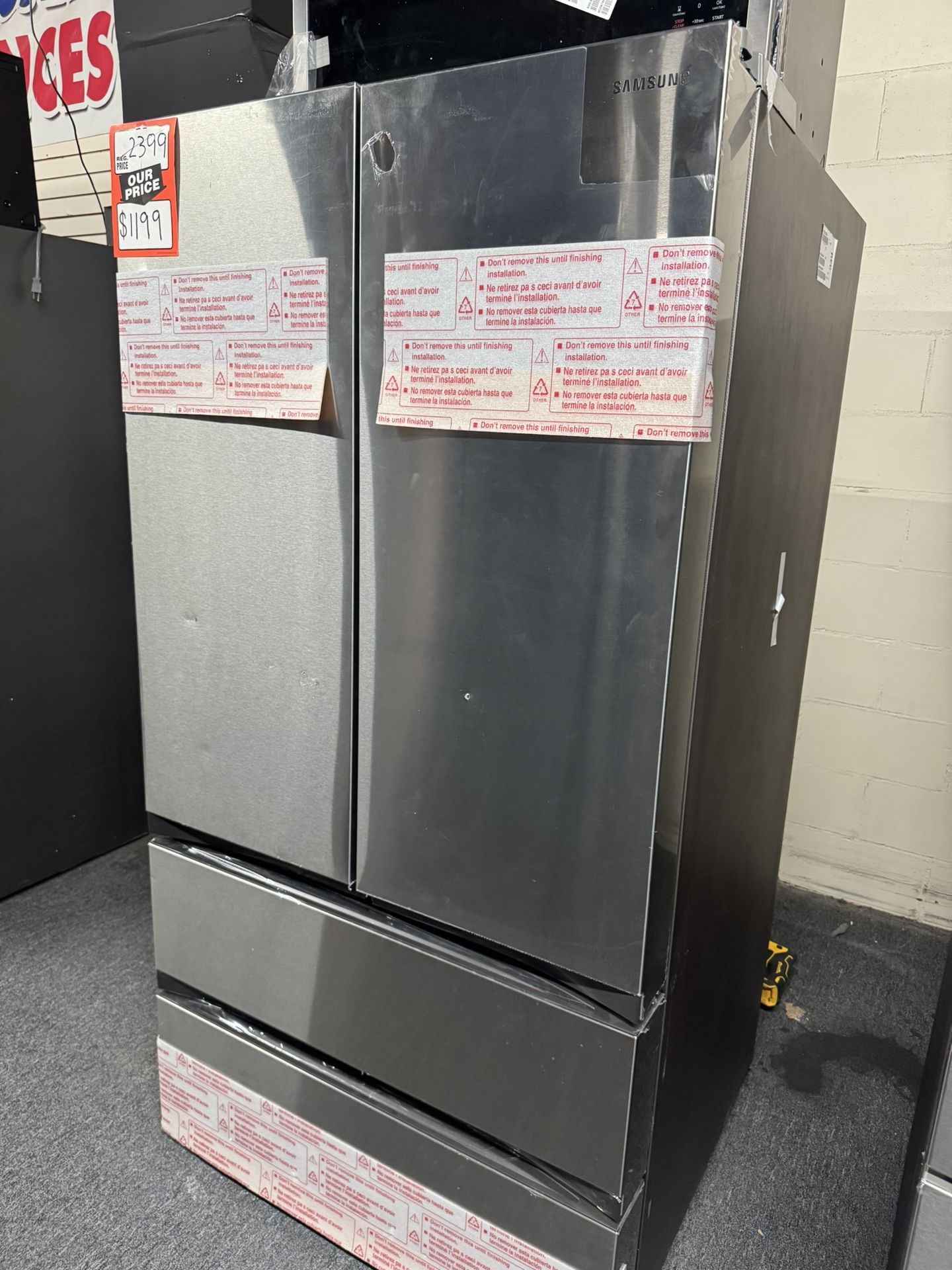 Samsung Refrigerator. 🚚WE DELIVER🚚