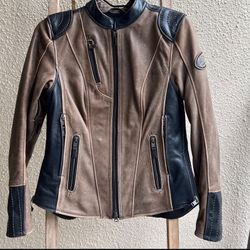 Harley Davidson Triple Vent Woman’s Leather Jacket Size Med. Perfect , Beautiful