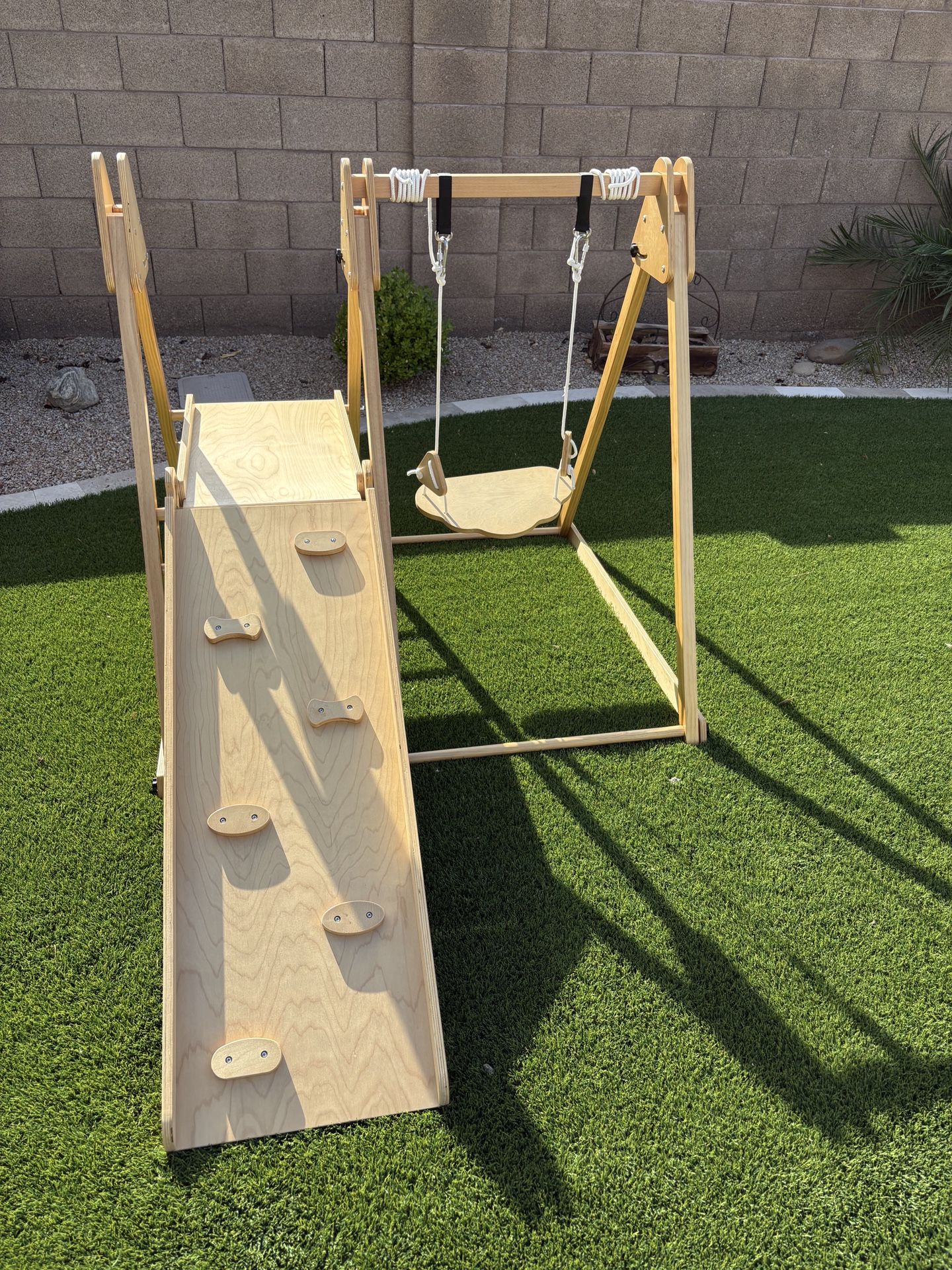 4 In One Jungle Gym With Basketball Hoop
