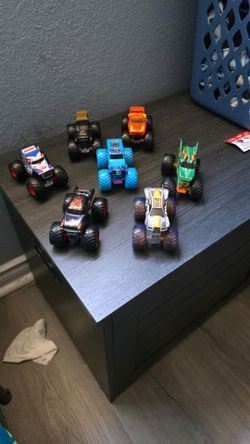 Toys toys!!