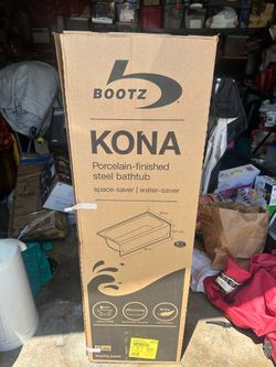 Kona Tub ( left drain ) NEW IN BOX