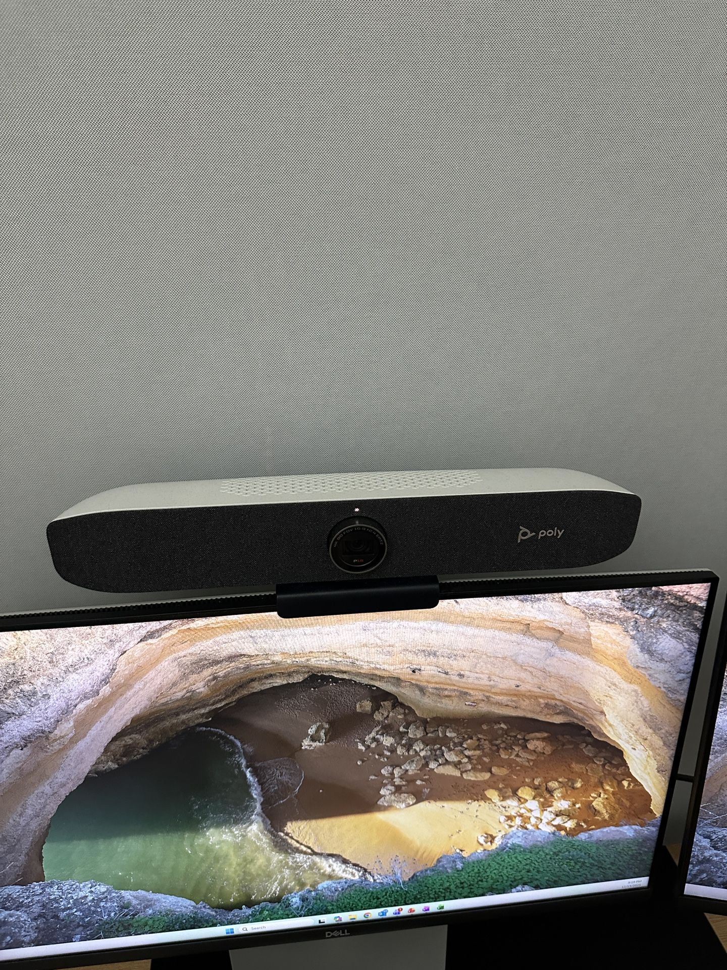 Poly Studio P15 Webcam With Speaker