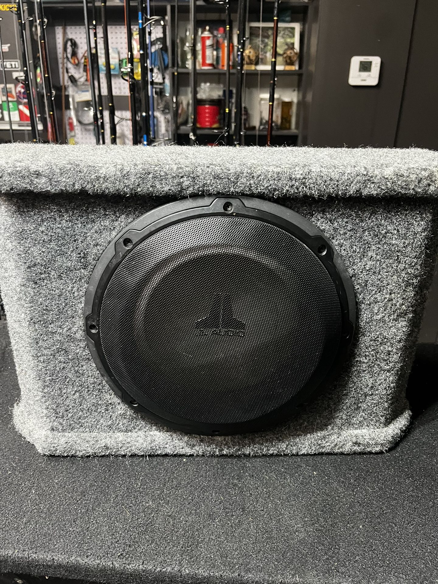 Jl Audio 10w1v2 D4