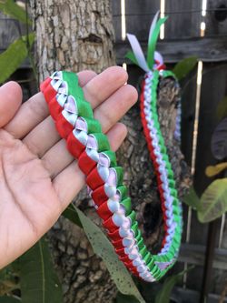 Customized 3 Color Graduation Lei (Choose your 3 colors) - Pictured: Red, White, & Green - Perfect for Mexican Pride and Heritage Representation