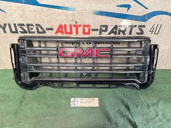 2020 - 2021 - 2022 - 2023 GMC SIERRA 2500 3500 HD GRILLE OEM AY67753 w/camera & emblem