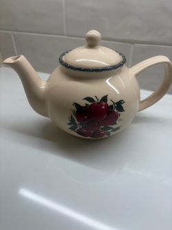 Vintage Ceramic Apple Teapot with Speckled Trim