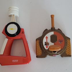 Disney CARS: GeoTrax Remote Controls only / Tow Mater RC / 2005 Lightning McQueen Controller  (Untested)