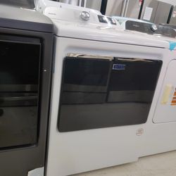 New Maytag - 7.4 Cu. Ft. Smart Electric Dryer with Extra Power and Advanced Moisture Sensing - White