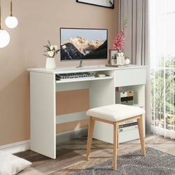 Brand New White Desk / Vanity – $60 ✨🔥