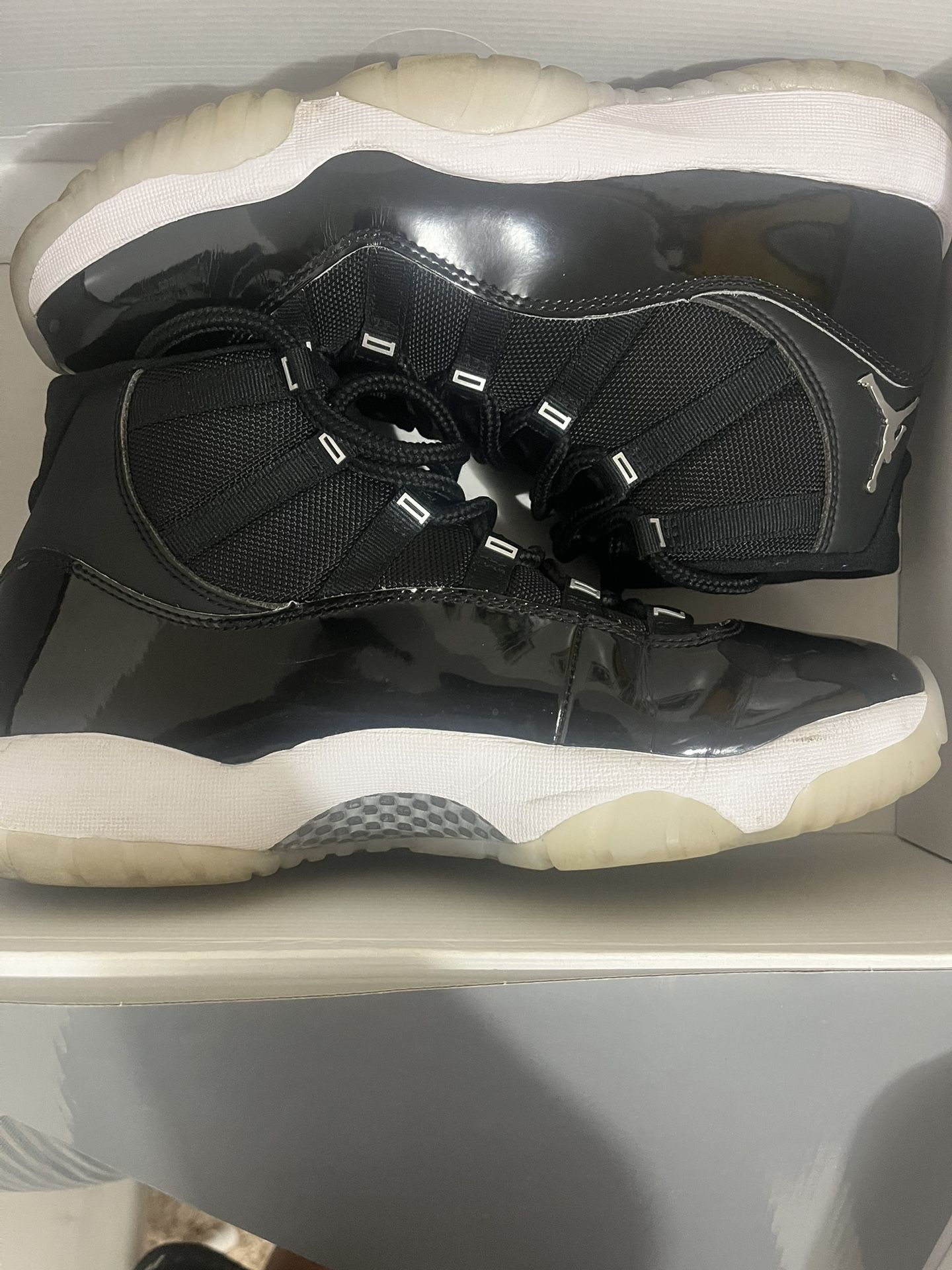 Jordan Retro 11