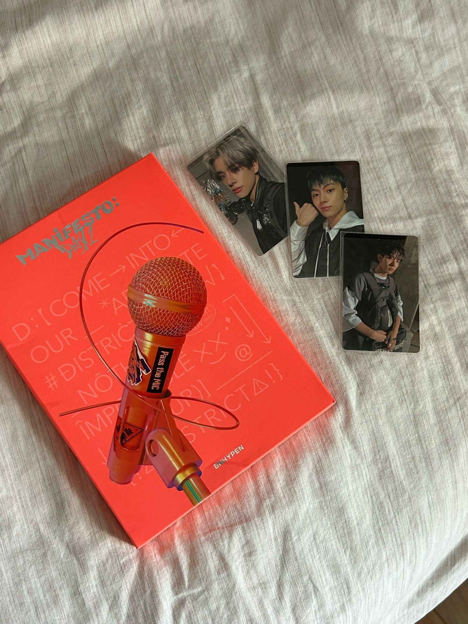 kpop enhypen manifesto day 1 (d ver)