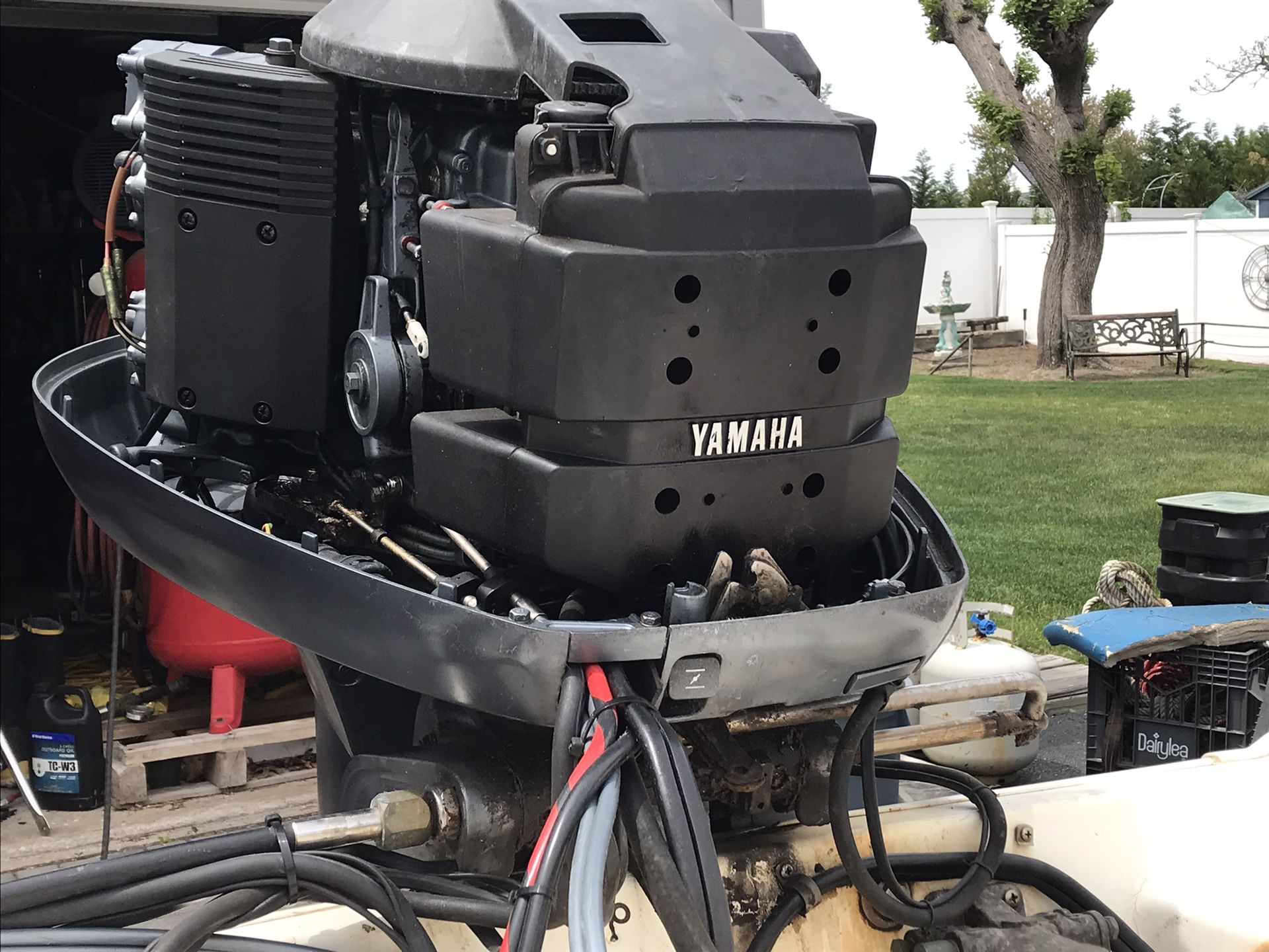 1990-yamaha-130-hp-precision-blend-2-stroke-outboard-engine-for-sale