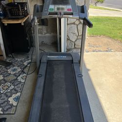 $100/OBO Treadmill