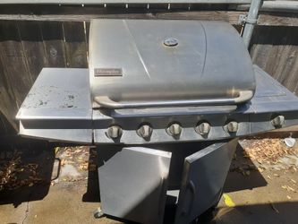 Charmglow 5 burner grill