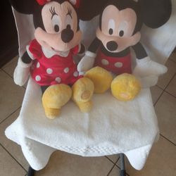 Minnie & Mickey doll