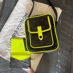 Louis Vuitton Christopher Wearable Bag – Neon Yellow – Authentic – Like New