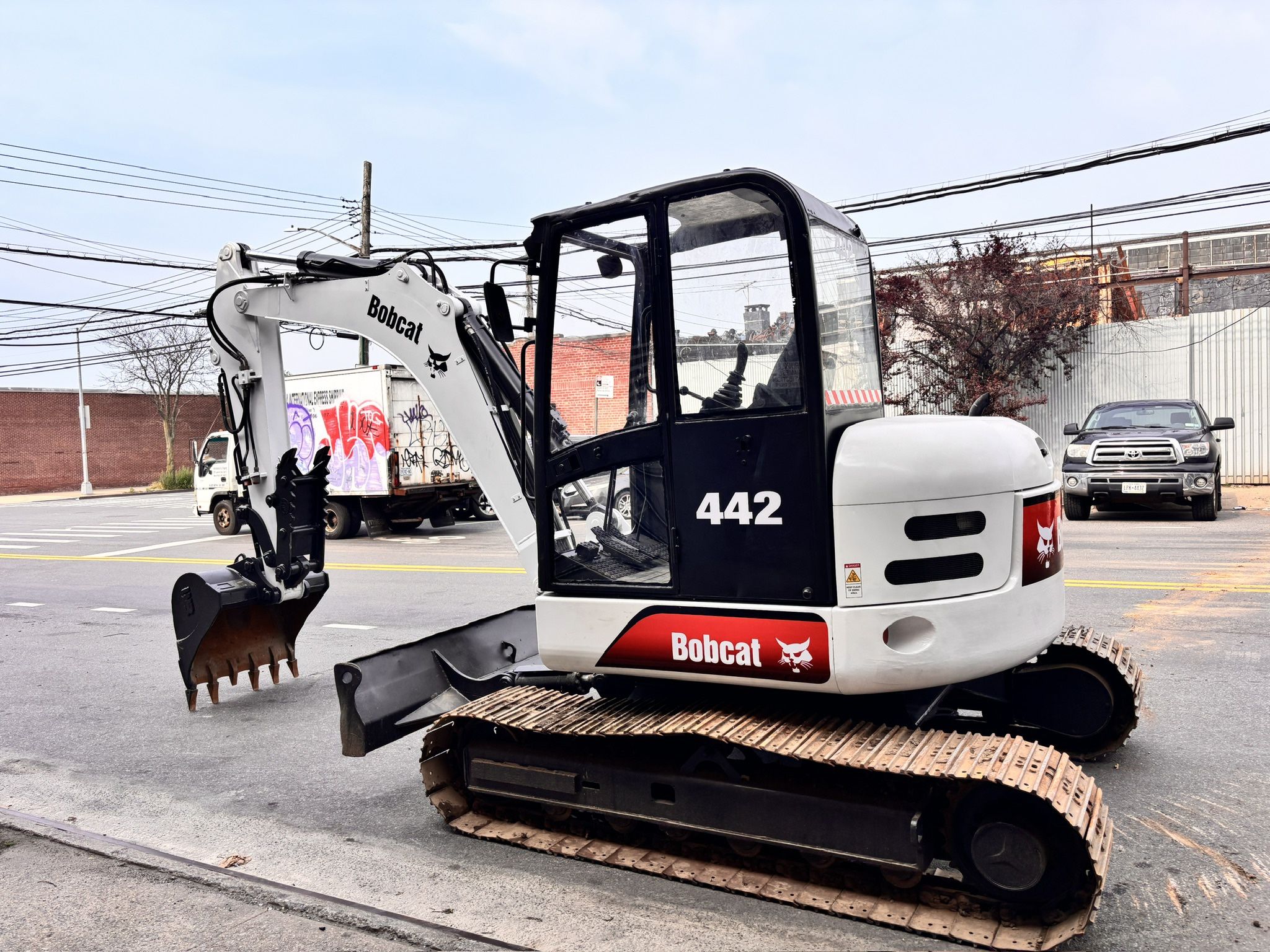 Bobcat 442. 8 ton Excavator