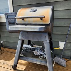 Louisiana Smoker / Grill
