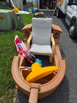 Pirate ship toddler bed