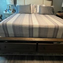 King Bedroom Set