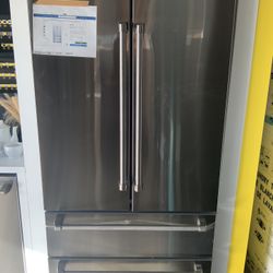 Brand New In The Boxβ¦THOR Kitchen 22 cu ft 4 door Counter Depth French Door Refrigerator With Ice Maker Stainless Steel.
