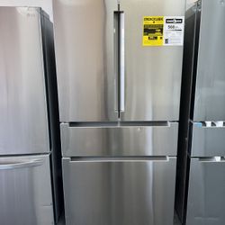 Refrigerator 