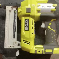 18v Airstrike Crown Staple Gun 