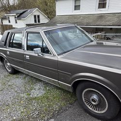 1988 Lincoln Town Car