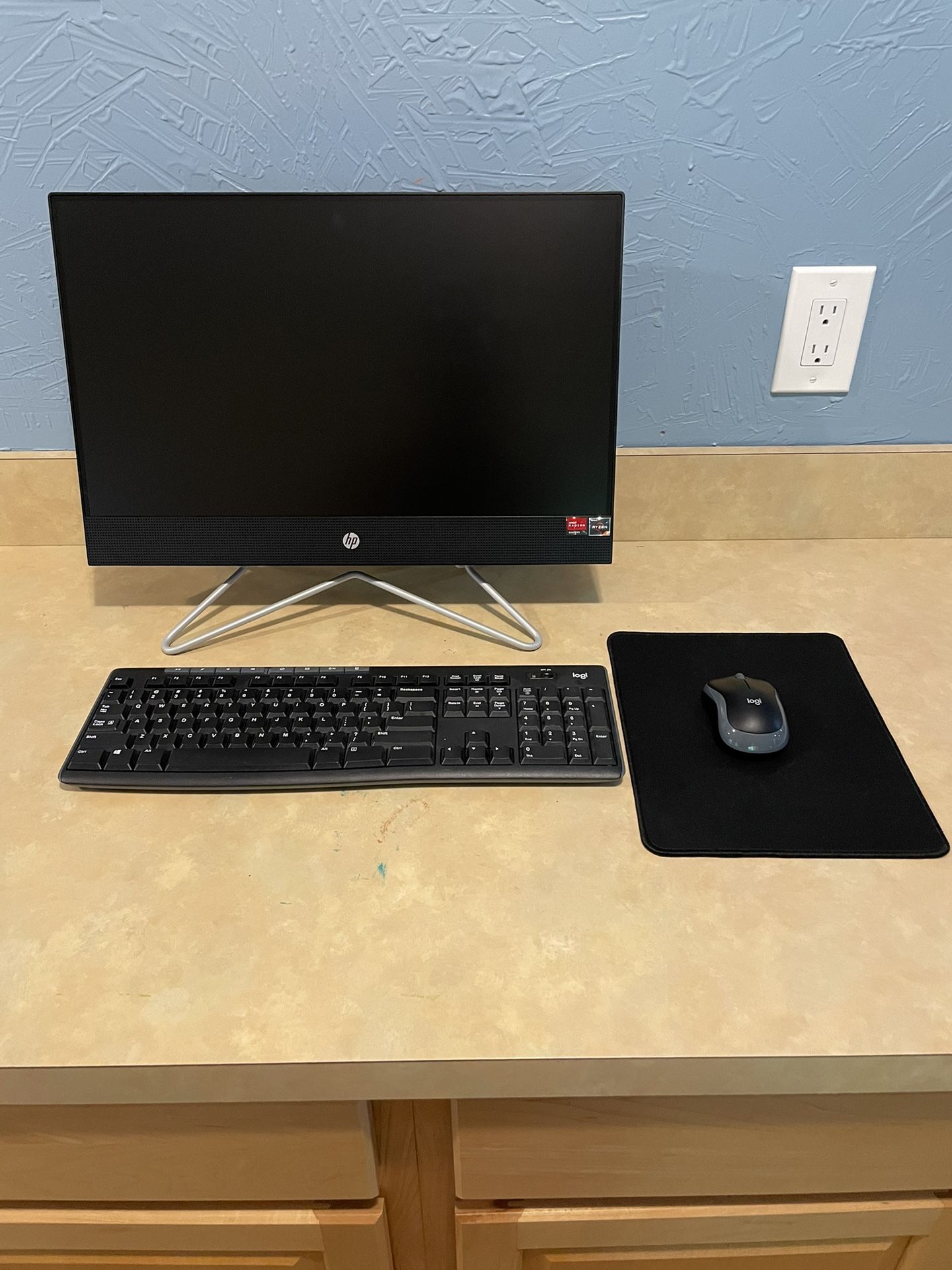 HP All In One Desktop With Wireless Mouse And Keyboard 2023 Model