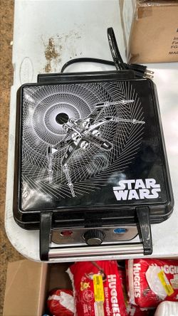 Star Wars waffle maker
