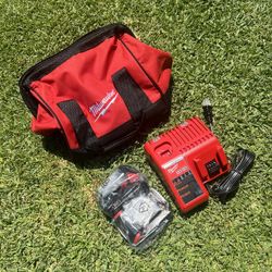 MILWAUKEE BATTERIES 