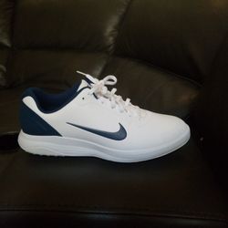 Brand New Nike 9.5 Golf Cleats