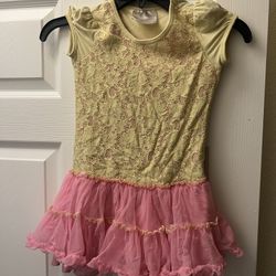 Girls dress or can be shirt